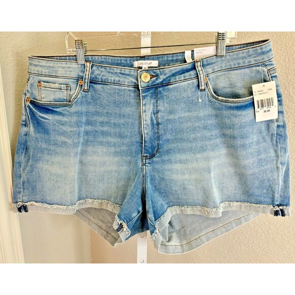 STS Blue Pants - STS BLUE Molly Womens Blue Jean Denim Shorts Size 35 / 20 High Waist‎ Distressed